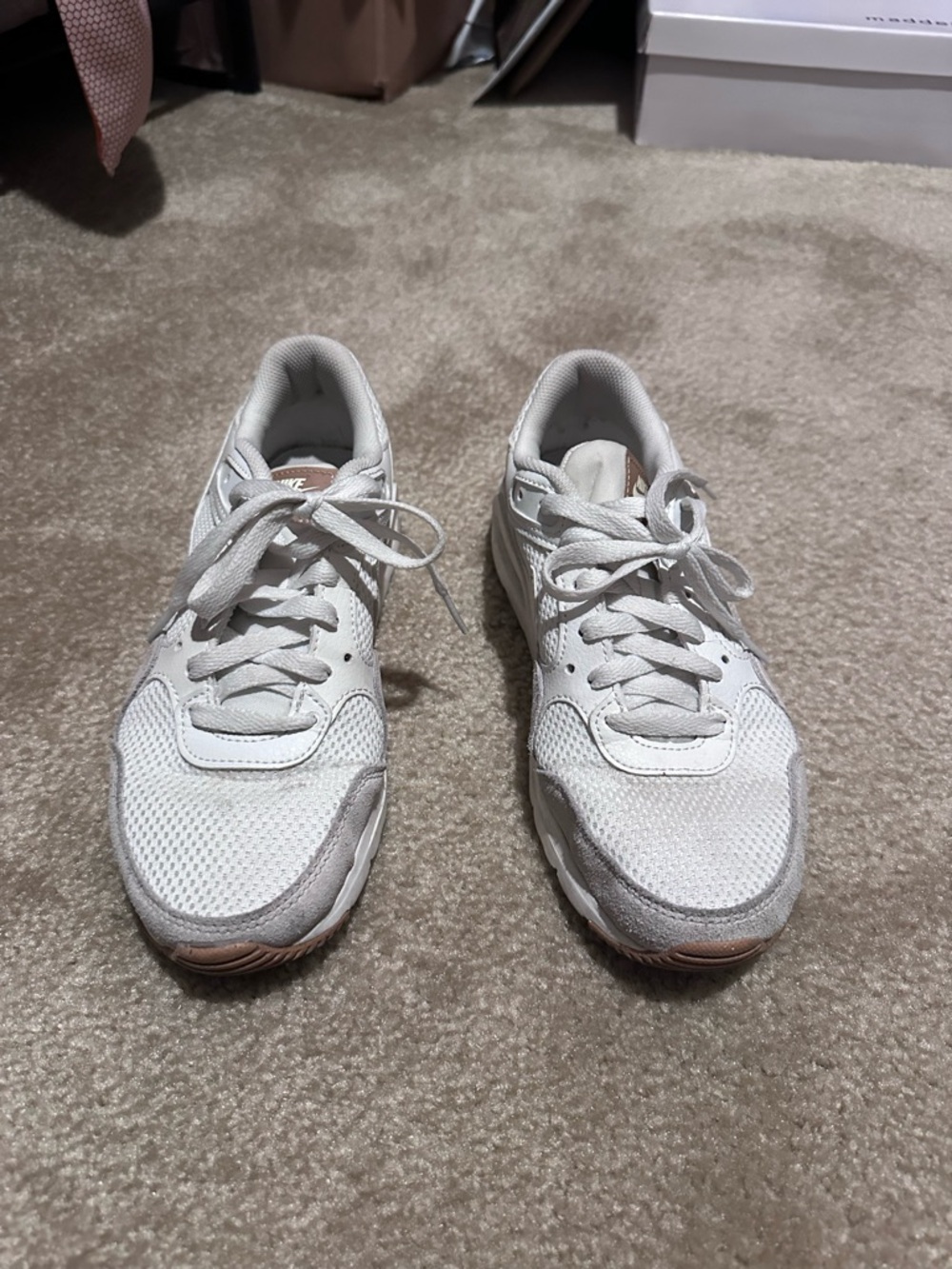 Nike Women's air max sneakers size 7
